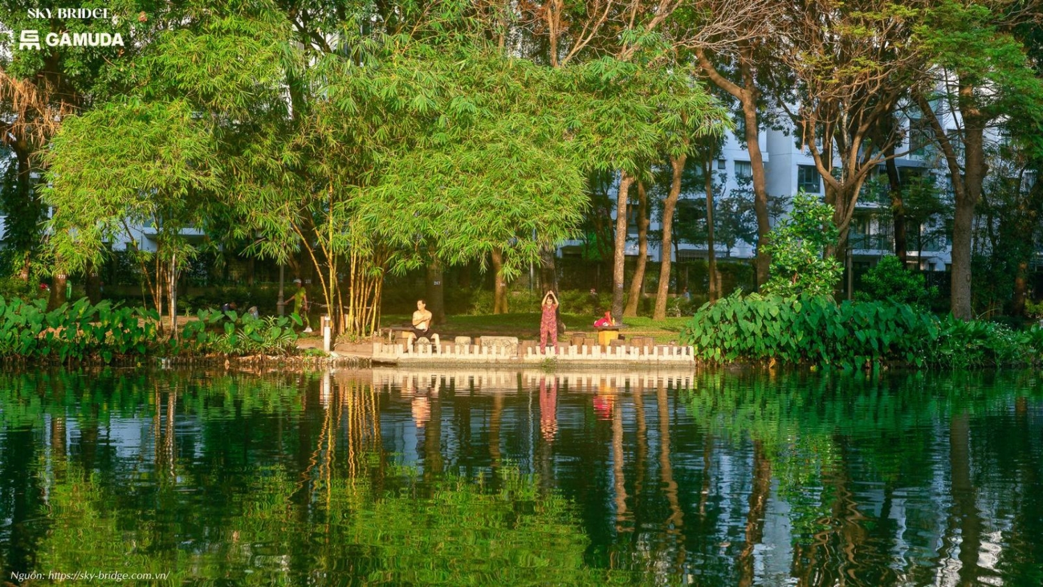 Đường dạo bộ quanh công viên dự án chung cư SkyBridge Thuận An